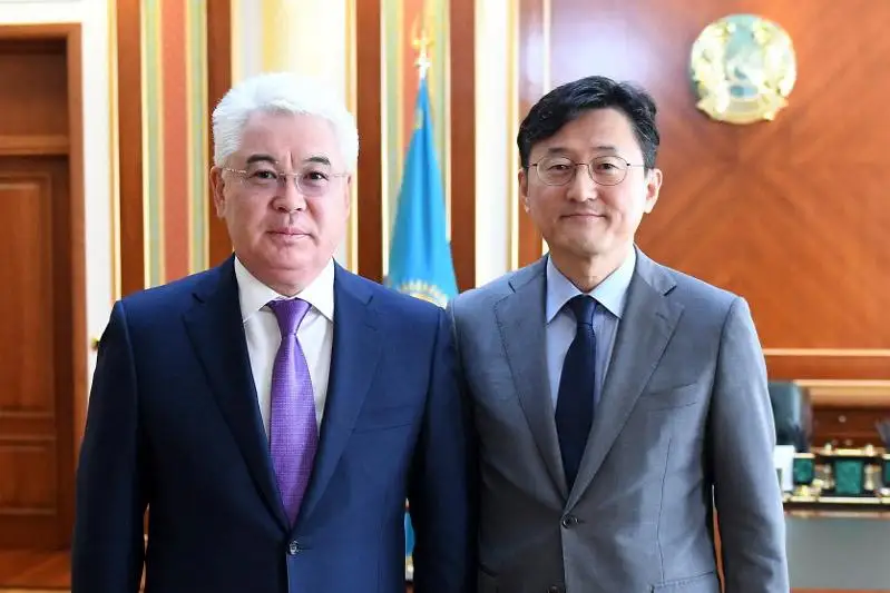 Глава МИД РК принял замминистра иностранных дел Республики Корея