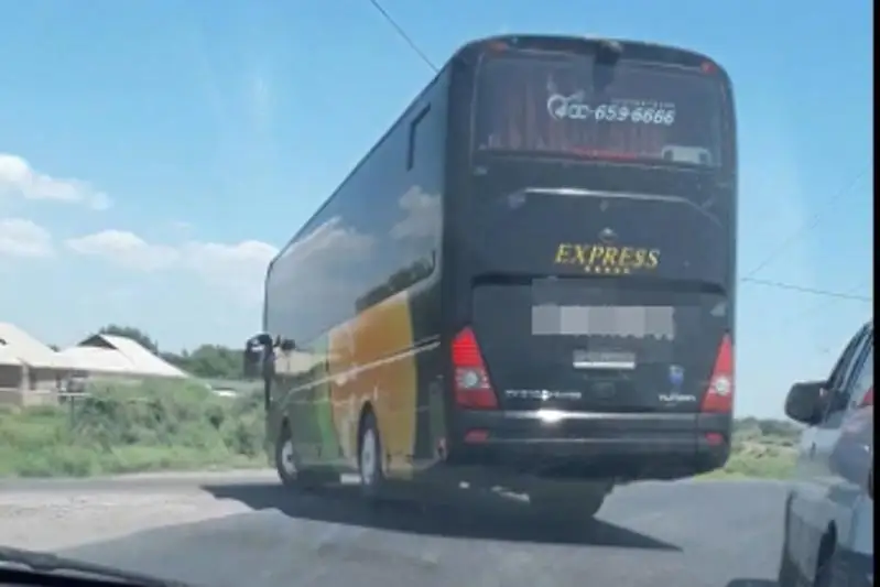 Направлявшийся в Алматы автобус с пассажирами задержали в Туркестанской области