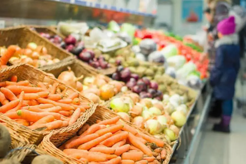 На 11% подорожали продовольственные товары в Казахстане за полгода