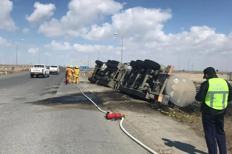 На Тенгизе разлилось 26 тонн нефти после ДТП