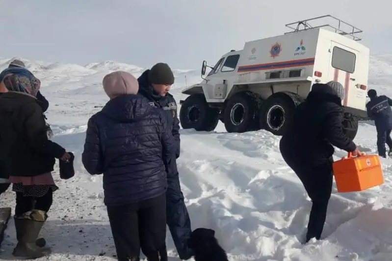 Роженицу из отдалённого села доставили в городскую больницу карагандинские спасатели