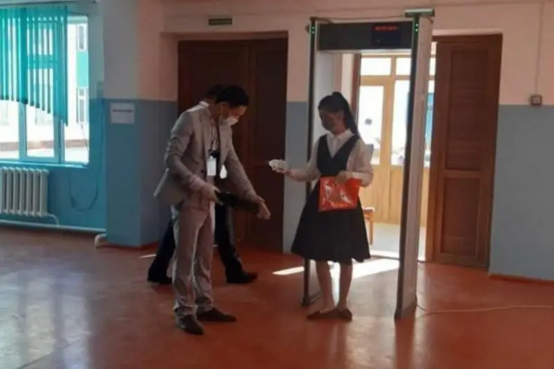 320 абитуриентов отстранены от сдачи ЕНТ в Туркестанской области