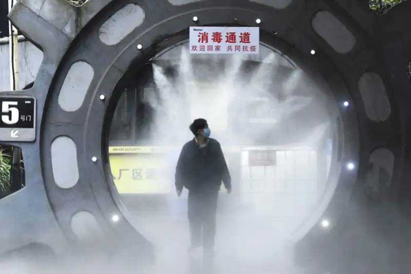 ВОЗ: Число инфицированных коронавирусом в мире превысило 90 000