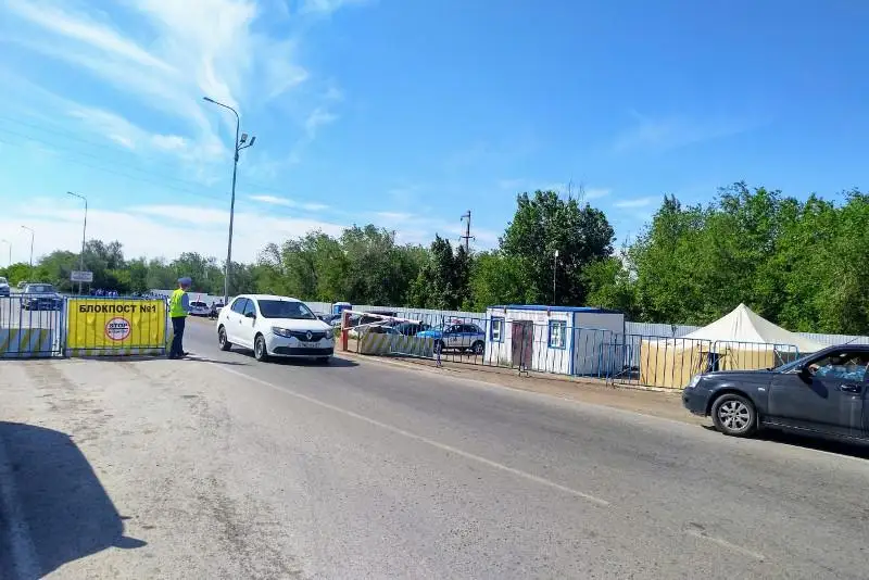 В ЗКО сняли блокпосты между районами