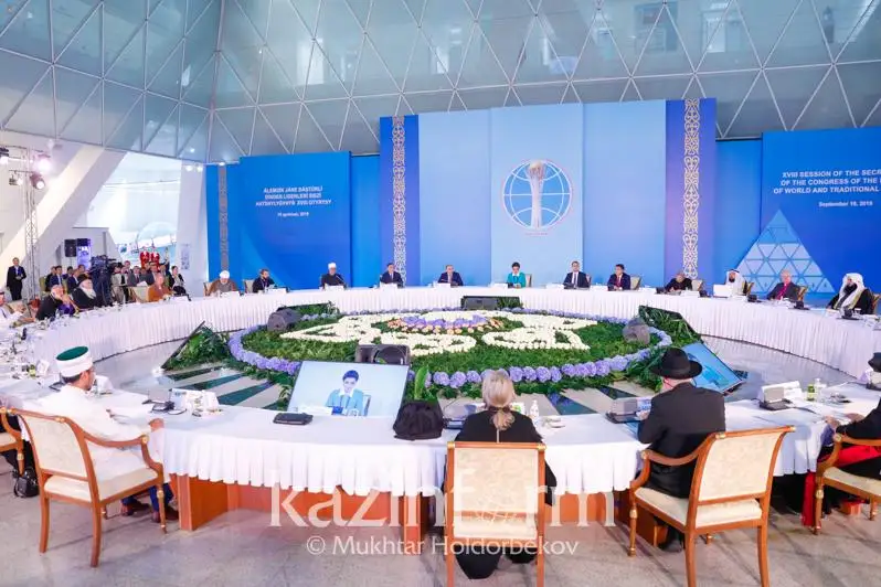 Изменить формат Съезда лидеров мировых и традиционных религий предложили религиозные деятели