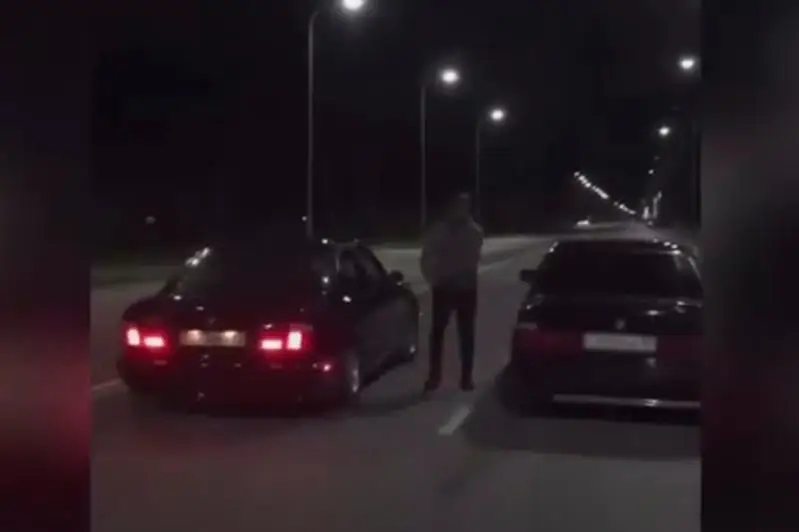 Устроивших гонки на дорогах двух водителей наказали в Туркестане