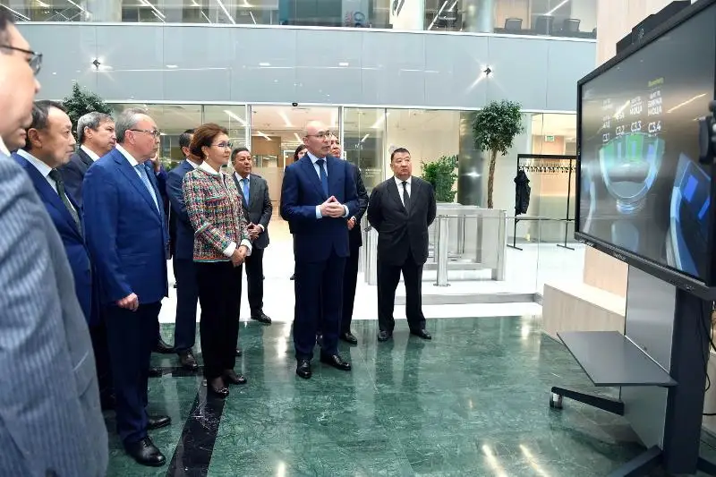 Дарига Назарбаева посетила Международный финансовый центр «Астана»