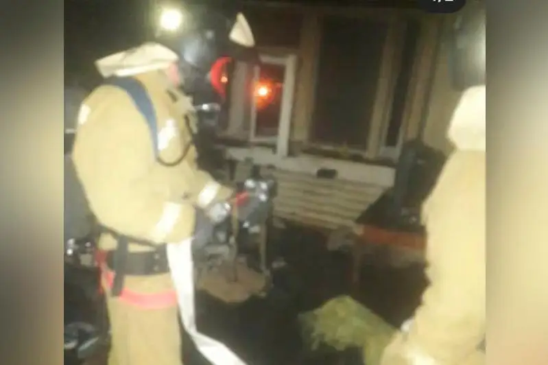 Пожар в многоэтажке в ВКО: один человек погиб и 25 эвакуированы