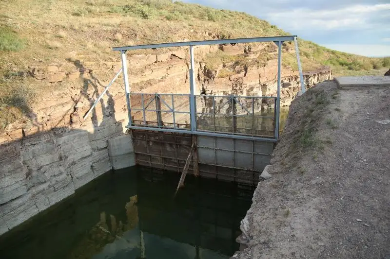 Дамбу озера Акколь укрепят в Жамбылской области