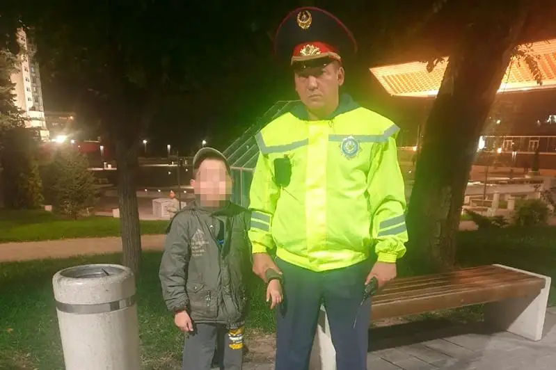 8-летнего мальчика из специнтерната нашли полицейские Алматы
