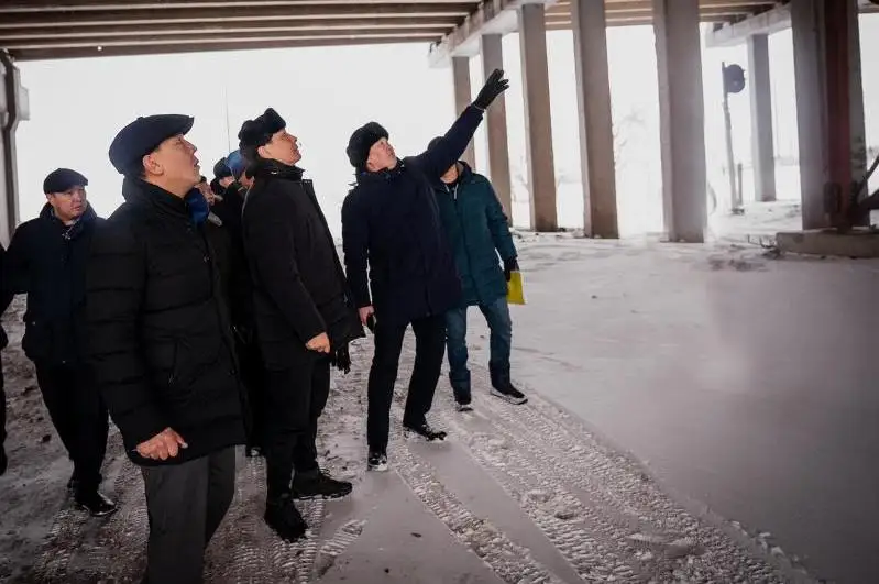 «Горбатый мост» столицы обследуют для проведения капремонта