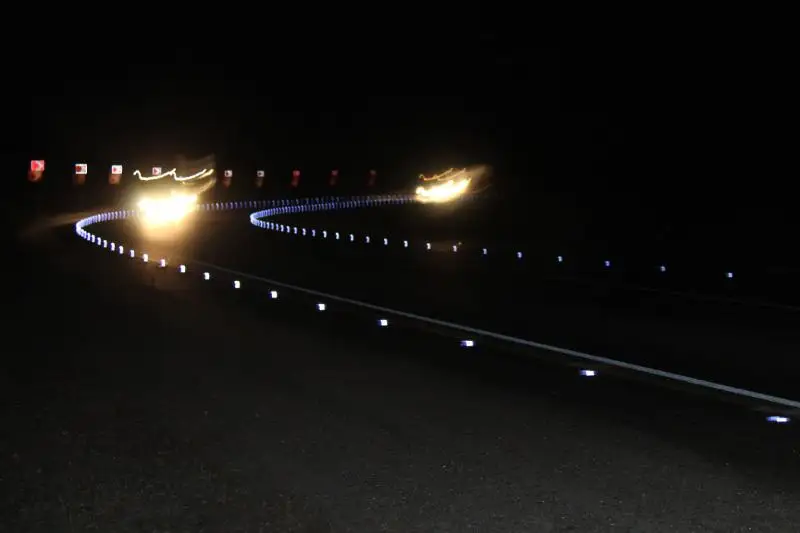 Катафоты на солнечных батареях апробированы на автодороге «Нур-Султан-Петропавловск»