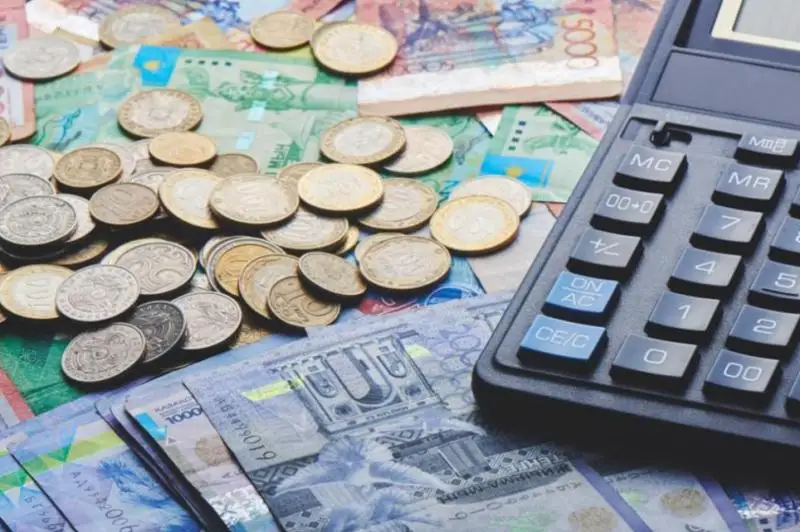 118 тысяч человек получат по 15 тысяч тенге на оплату комуслуг в Карагандинской области