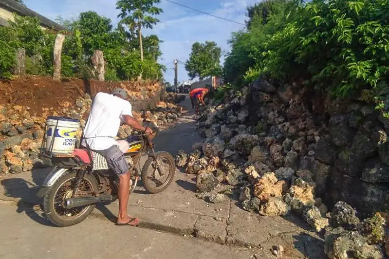 8 человек погибли, 60 пострадали в результате землетрясений на Филиппинах