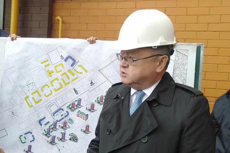 Применять новые технологии в строительстве жилья в Актобе призвал Ондасын Уразалин