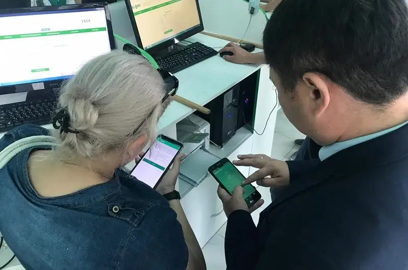 Причины очередей в ЦОНах выясняли в Акмолинской области