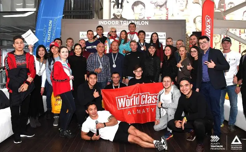 В Алматы определились победители чемпионата по триатлону в закрытых помещениях