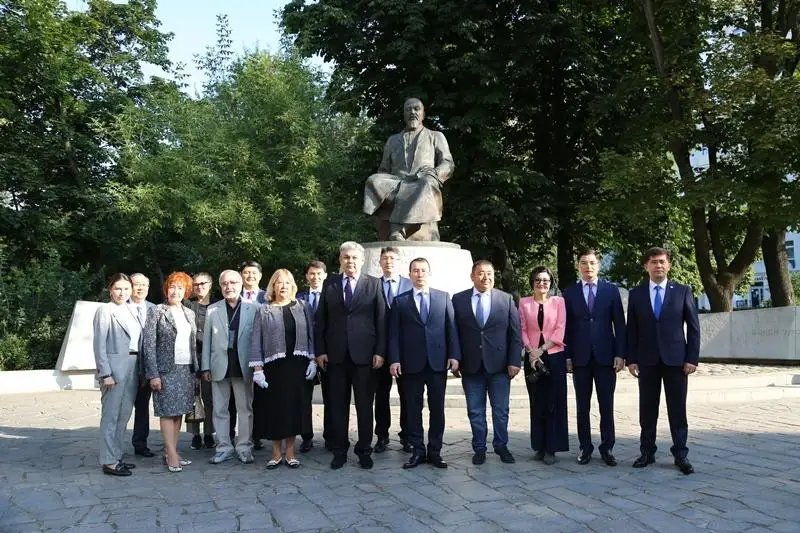 Сайт abai175.ru запустили в Москве