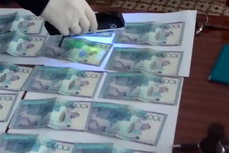 Должностные лица Туркестанской области подозреваются в получении взятки