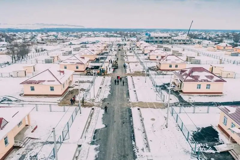 Более 40 домов сдали в эксплуатацию в отдаленном селе Алматинской области