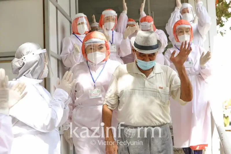 Последнего пациента с коронавирусом выписали из столичного госпиталя для ветеранов