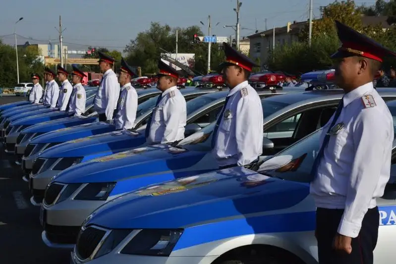 Более ста новых автомобилей получили жамбылские полицейские
