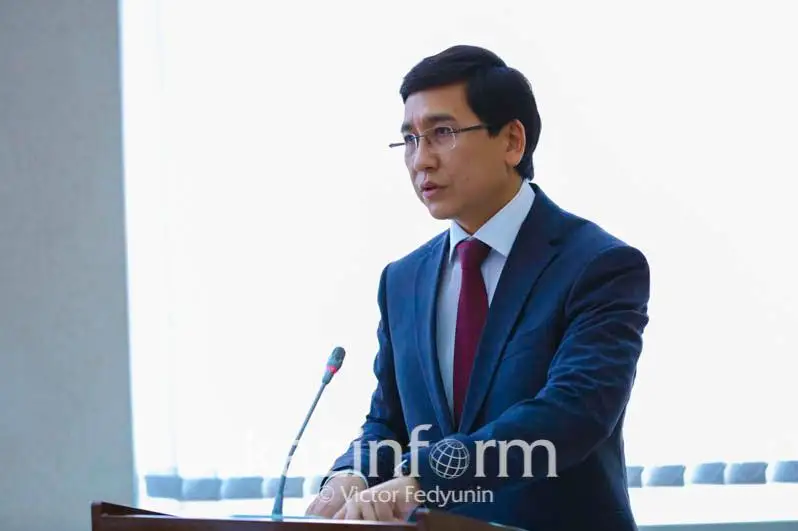 Глава Минобразования считает правильным продолжить дистанционное обучение осенью