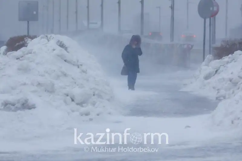 Шторм ожидается в Костанайской и Туркестанской областях