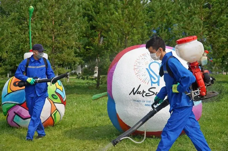 В Нур-Султане проведут масштабную дезинфекцию мест массового скопления людей