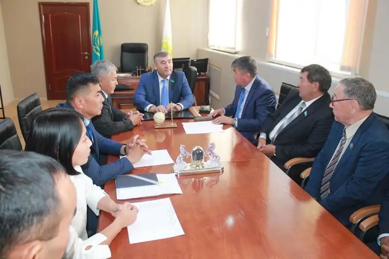 Сенатор Дуйсенгазы Мусин посетил Абайский район ВКО