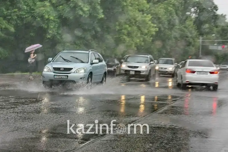 Сильный дождь прогнозируют в Атырауской области