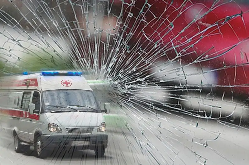 Женщина с двумя детьми попали под колеса авто в Петропавловске