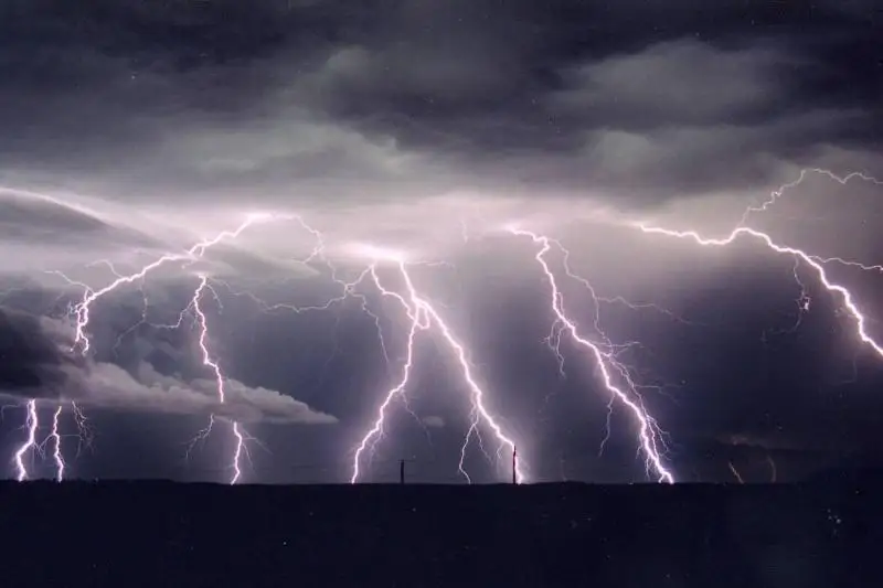 Гроза и шторм ожидаются в Костанайской области