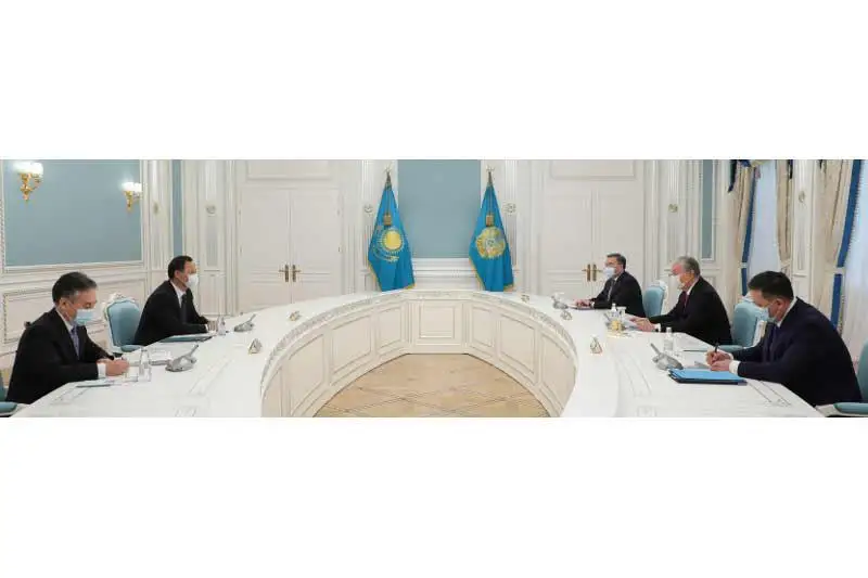 Президент Казахстана принял министра иностранных дел Кыргызстана