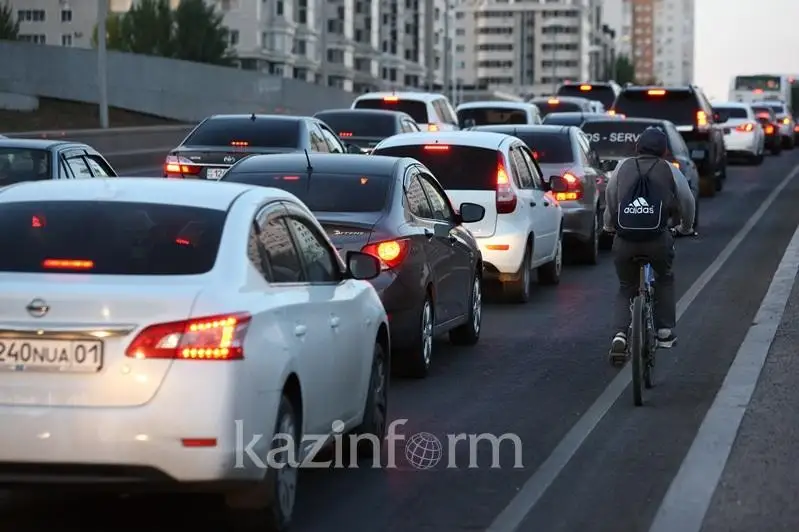 Регулируемый поворот начнет функционировать по проспекту Мангилик Ел в столице