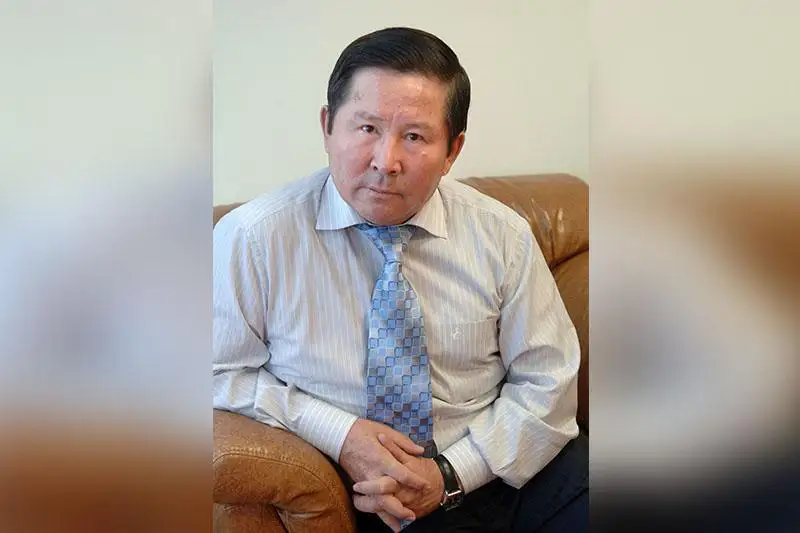 Писатель Алибек Аскаров призвал казахстанцев еще немного потерпеть