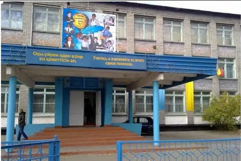 Школы Семея готовятся к переходу на онлайн-обучение