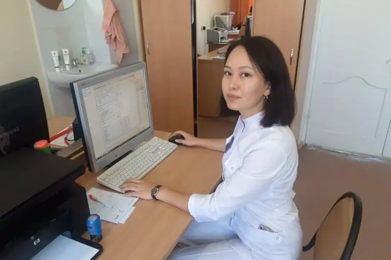 По одному млн тенге подъемных выплатила молодым специалистам больница в СКО