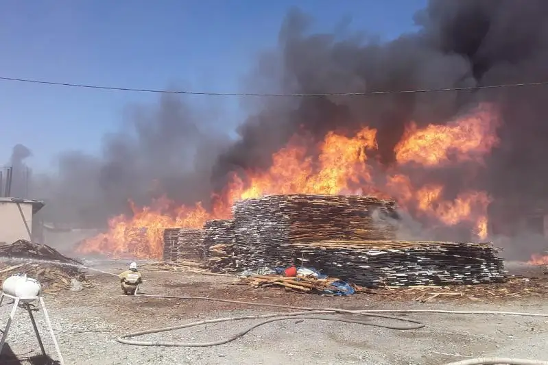 Мебельный цех горел в Кентау