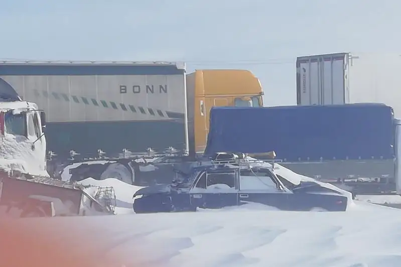 132 человека эвакуировано из снежных заносов в Актюбинской области