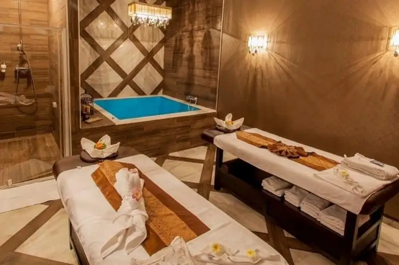 Два салона с боди-массажем работали в центре Алматы в условиях карантина