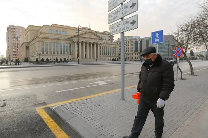 В Азербайджане с 5 апреля ограничат передвижения граждан