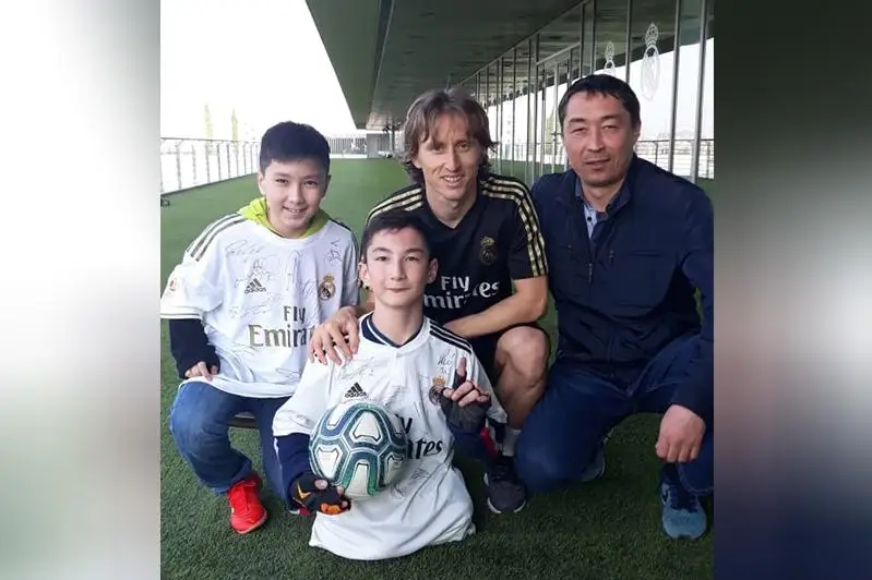 Не ограничивайте своих детей – отец «казахстанского Ника Вуйчича»