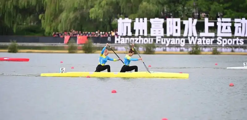 canoe and kayak silver