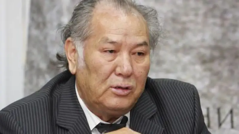 Дулат Исабеков