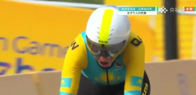 Кадр из видео Центрального телевидения Китая