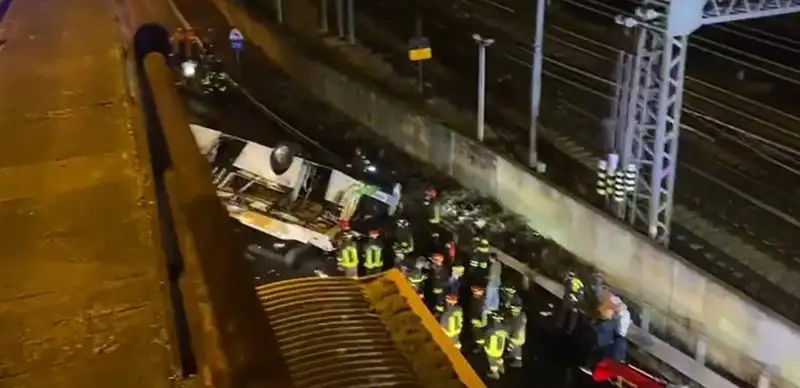 Авария с автобусом в Италии