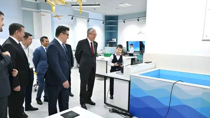 Президент