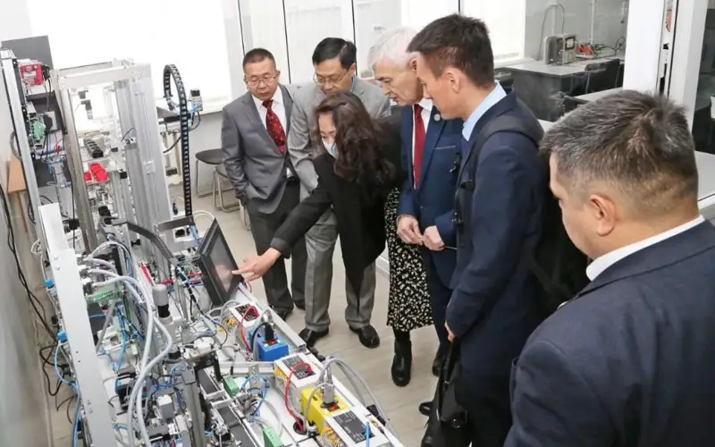 石河子大学访问卡拉干达技术大学