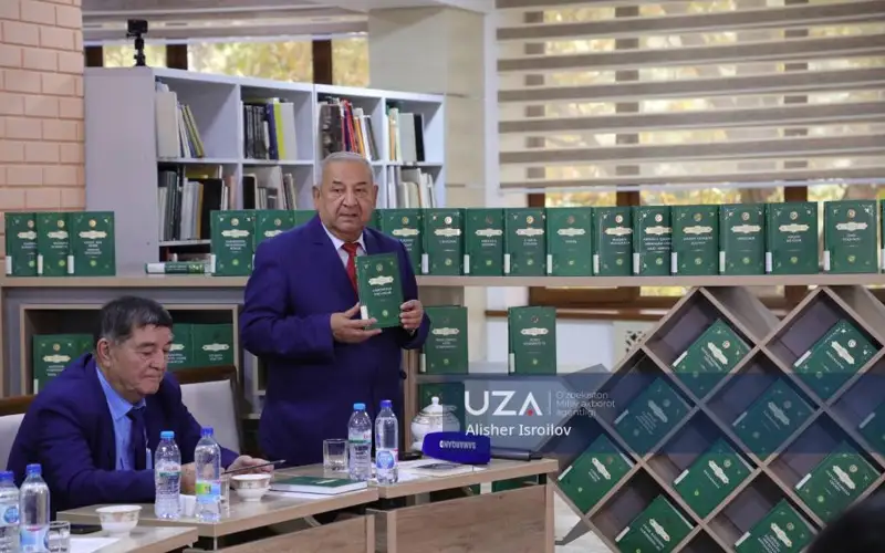 Самарқандда “Туркий адабиёт дурдоналари” тақдимоти бўлиб ўтди 